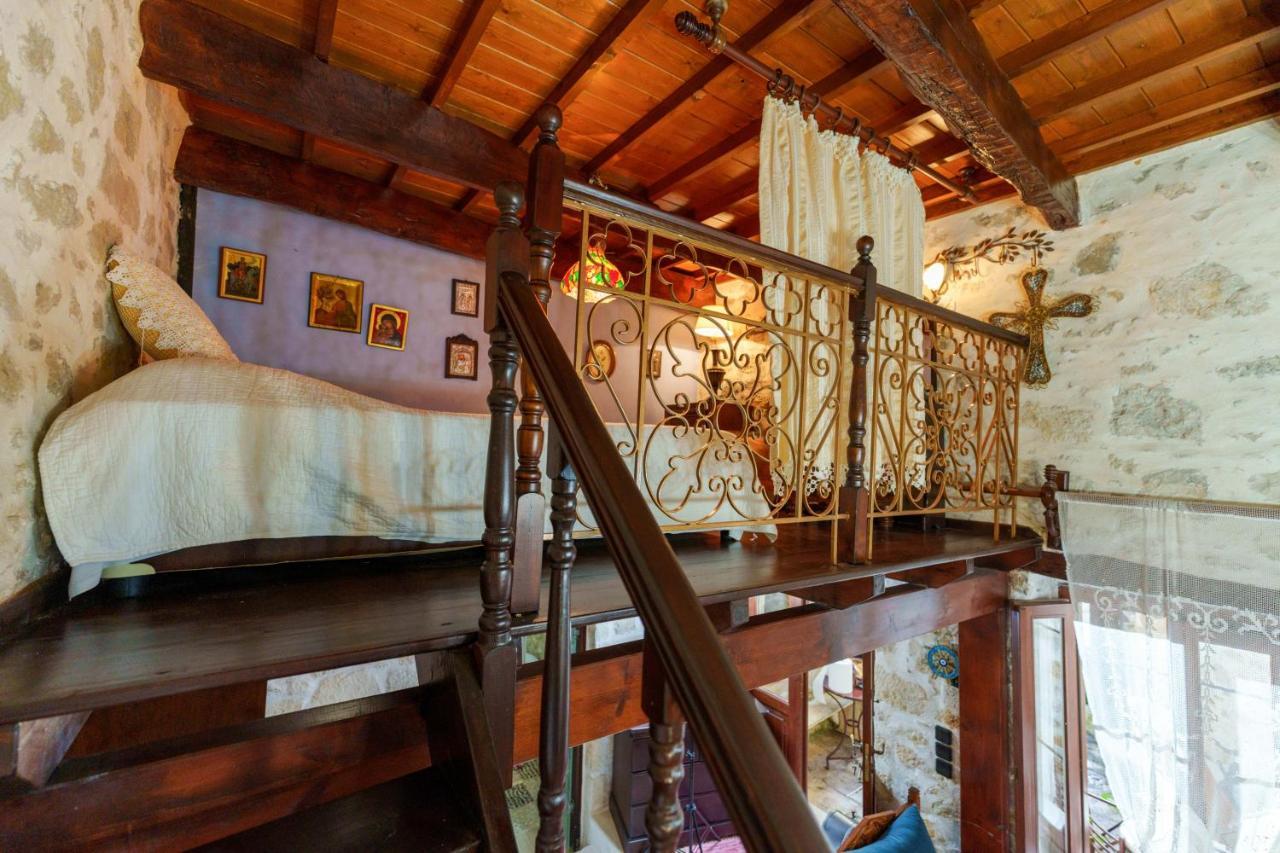 Traditional Cretan Houses,Agios Myronas Exterior foto